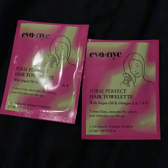 eva nye Other - Purse perfect hair towelette